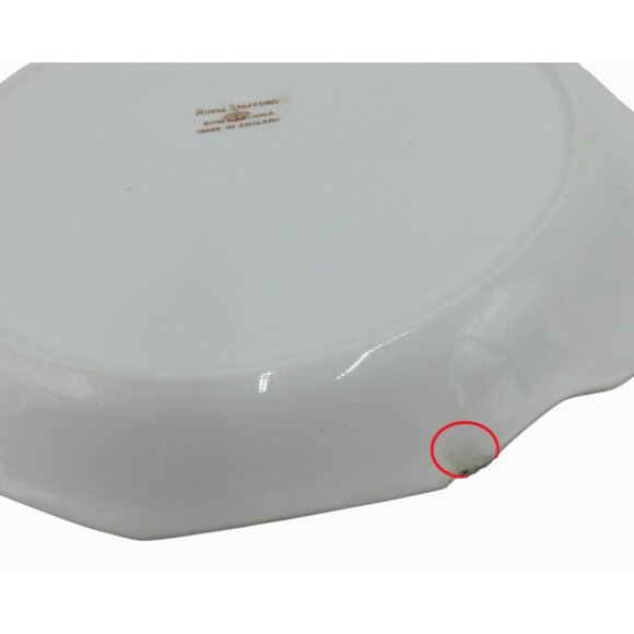 Vintage ROYAL STAFFORD Plate with Handles and Pink Roses 8 Inches - Picture 11 of 13